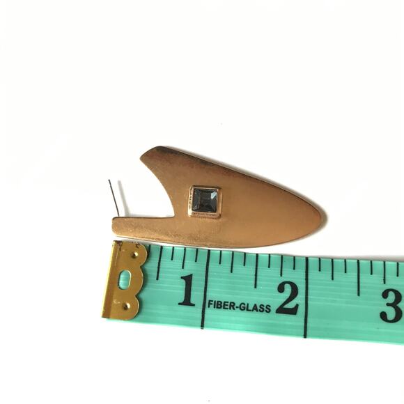 NEW Romance Matte Gold Tone oblong mod chevron-style semi-hoop earrings - Picture 5 of 14